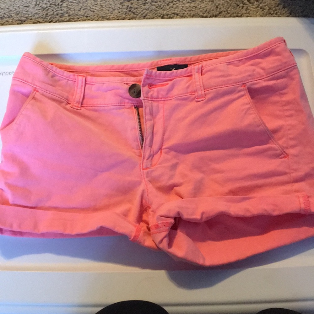 Salmon American Eagle shorts